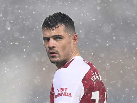 Granit Xhaka se défend contre des attaques sur le Net