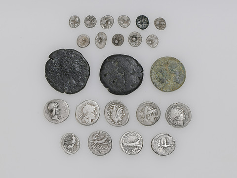 Découvertes de monnaies romaines et celtes près de Zoug