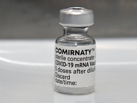 Vaccin Pfizer: stockage autorisé à des températures de congélateurs