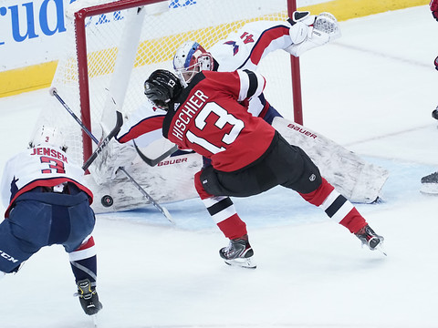 Un but et un assist pour Nico Hischier