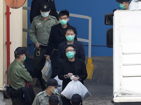 Hong Kong: l'audience des 47 opposants continue mercredi