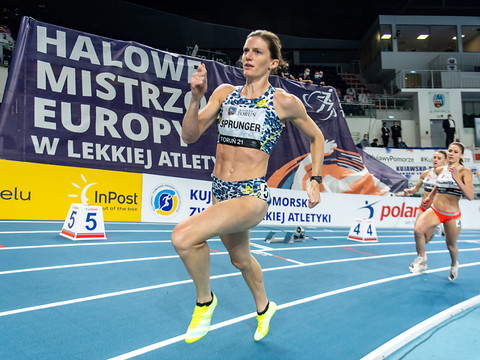 Lea Sprunger échoue en demi-finales