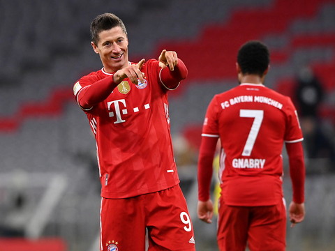 Le Bayern terrasse Dortmund après avoir été mené 2-0