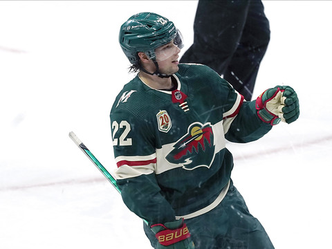 Un huitième but et la deuxième étoile pour Kevin Fiala