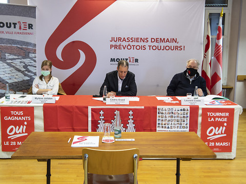 Dernière ligne droite des militants autonomistes avant le 28 mars