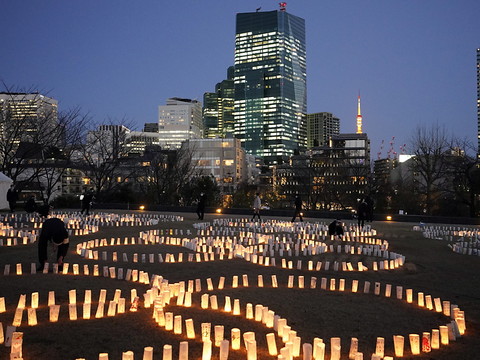 Le Japon commémore les dix ans de la triple catastrophe de 2011