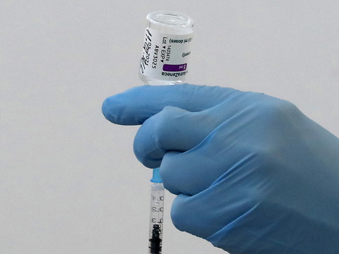 Vaccin d'AstraZeneca interdit au Danemark, en Norvège et en Islande