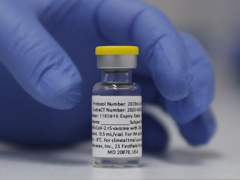 Novavax confirme l'efficacité de son vaccin contre le Covid-19