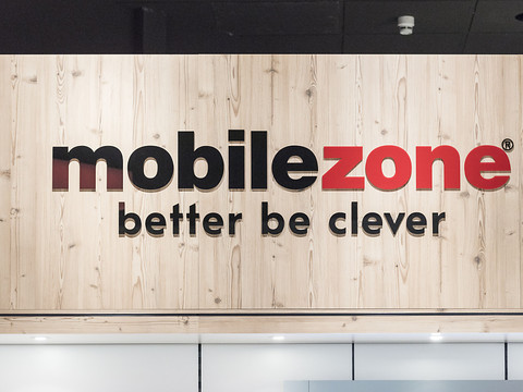 Mobilezone ressort amaigri, mais renforcé de 2020
