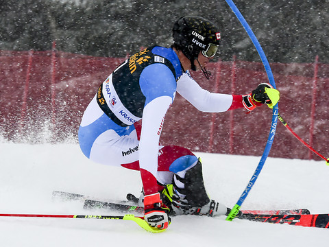 Slalom de Kranjska Gora: Noël en tête, Zenhäusern 3e
