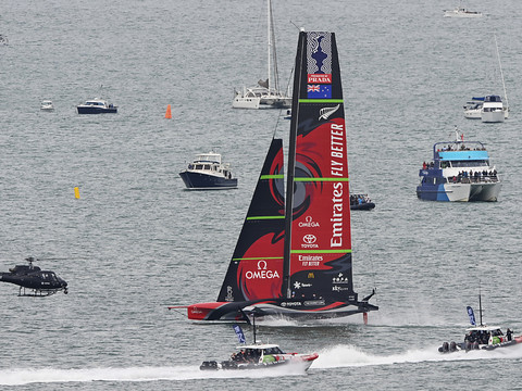 Quatre balles de match pour Team New Zealand