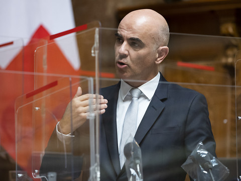Le National énumère ses critiques sur la gestion de la crise