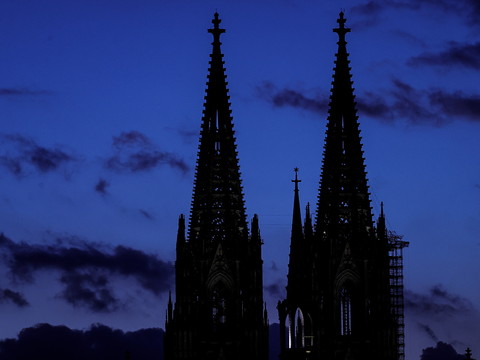 Pédophilie dans l'Eglise: 314 victimes dans le diocèse de Cologne