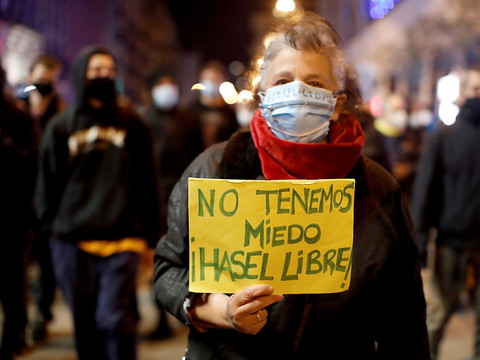 Rappeur incarcéré: plusieurs manifestations à Madrid et à Barcelone