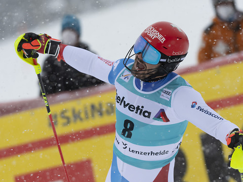 Slalom de Lenzerheide: Feller l'emporte, Meillard 5e