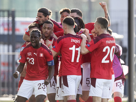 Une Suisse cohérente se paye l'Angleterre