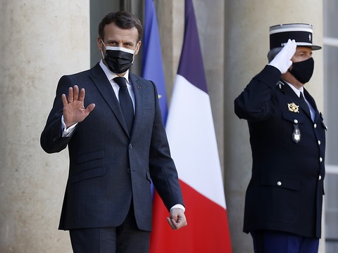 France: la crise fait s'envoler la dette et le déficit public