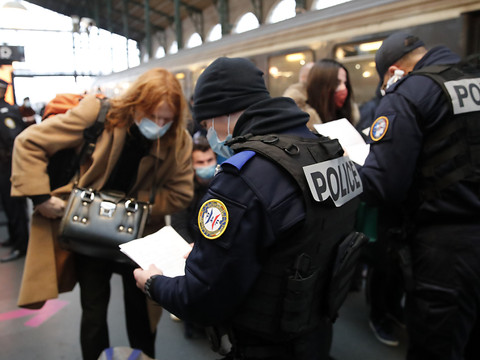 La France intensifie les contrôles face à une situation 