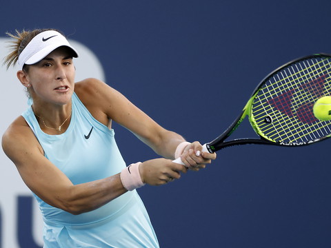 Belinda Bencic prend la porte
