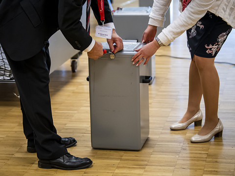 Début des opérations du dépouillement à Moutier