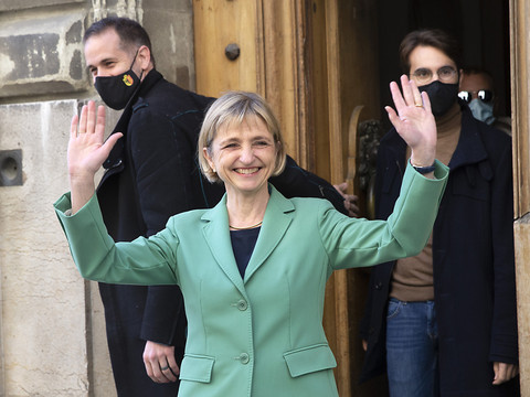 Fabienne Fischer compte redonner une légitimité aux institutions