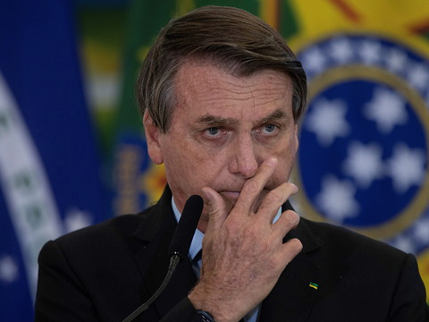 Sous pression, Bolsonaro remanie son gouvernement
