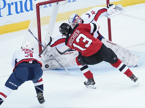 Nico Hischier: en bonne voie de guérison