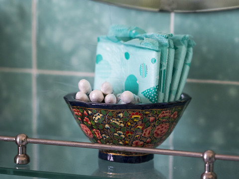 Protections hygiéniques gratuites dans les écoles jurassiennes