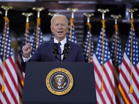 Biden veut investir des milliards dans les infrastructures