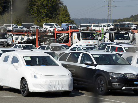 Première hausse sur le marché automobile depuis plus d'une année