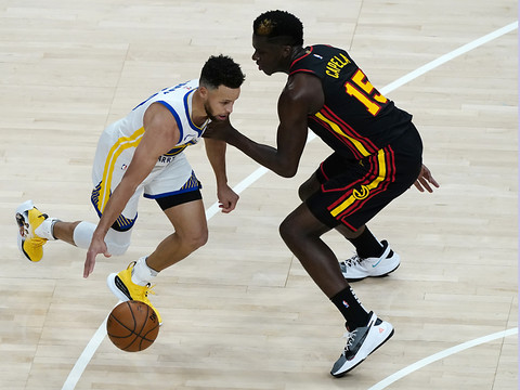 Un troisième succès de rang pour Atlanta