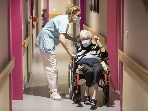 Les EMS très critiques envers les autorités sanitaires