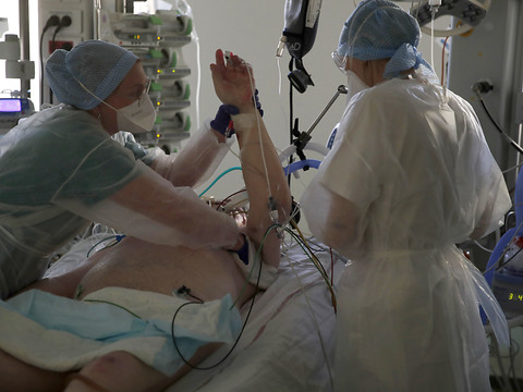 France: pour les moins de 55 ans, un autre vaccin après AstraZeneca