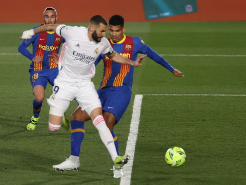 Le Real Madrid s'adjuge le Clasico contre Barcelone