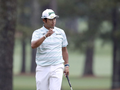 Matsuyama aborde la dernière ligne droite en tête