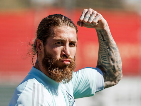 Le capitaine du Real Madrid Sergio Ramos positif au coronavirus