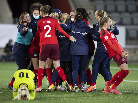 Euro dames 2022: la Suisse qualifiée à la raclette