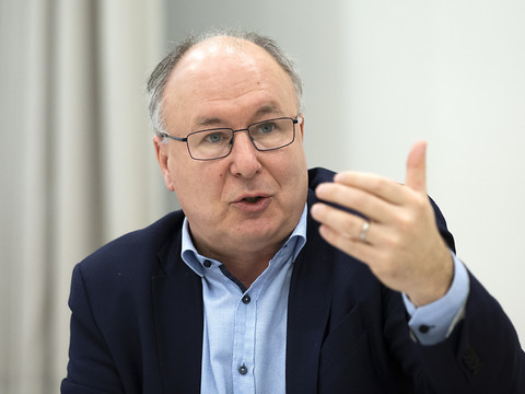 Pierre-Yves Maillard défend le système des bilatérales