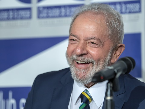 La Cour suprême donne le champ libre à Lula