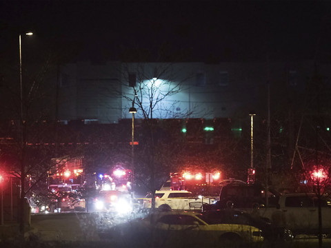 Nouvelle fusillade aux Etats-Unis: huit morts à Indianapolis
