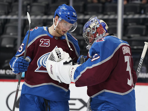 Trois matches de l'Avalanche reportés