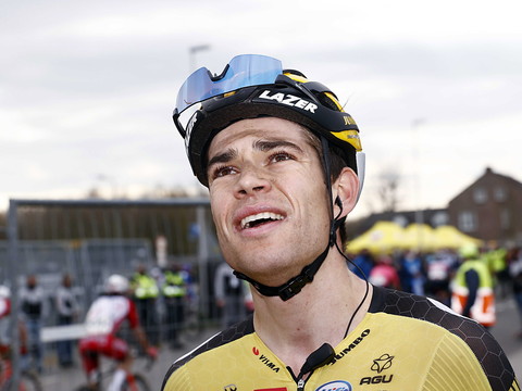 Van Aert vainqueur à la photo-finish