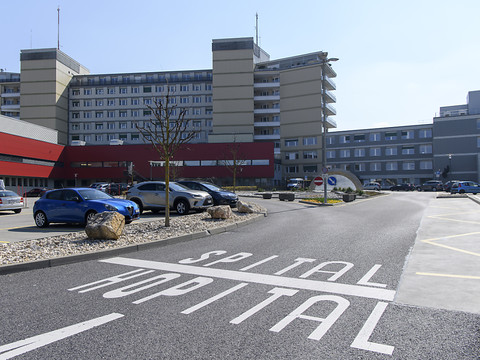 Déficit de 12,1 millions pour l'Hôpital fribourgeois en 2020