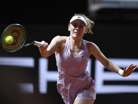 Bencic face à Alexandrova, Golubic face à Mertens