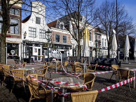 Pays-Bas: fin du couvre-feu et ouverture des terrasses le 28 avril