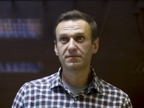 Les médecins de Navalny l'appellent à arrêter sa grève de la faim