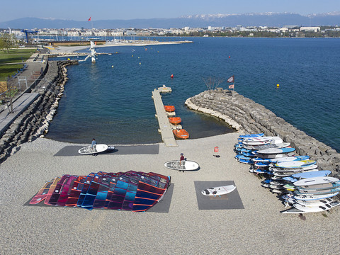 Genève-Plage: centre nautique réaménagé pour mieux profiter du lac