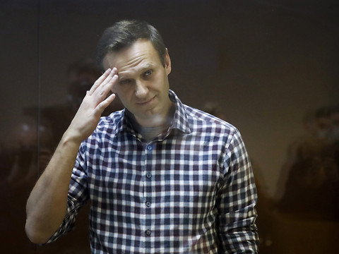 La justice russe suspend les activités des organisations de Navalny