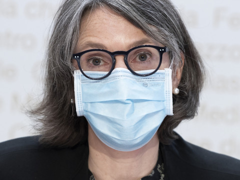 Anne Lévy: assez de doses pour vacciner les jeunes dès l'été