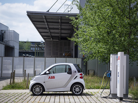 ABB confirme son bon démarrage au premier partiel